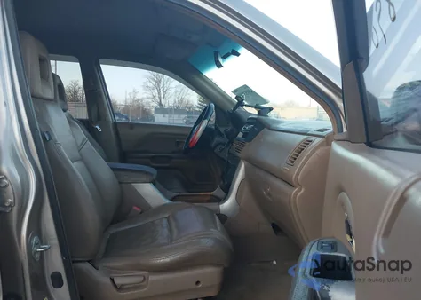 2004 Honda Pilot Ex-L z USA, uszkodzony, nr VIN 2HKYF18564H554272